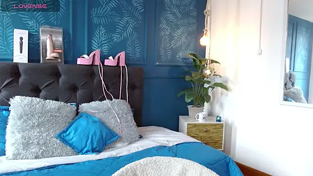 zohet kriss online show from 04-24-26, 03:14