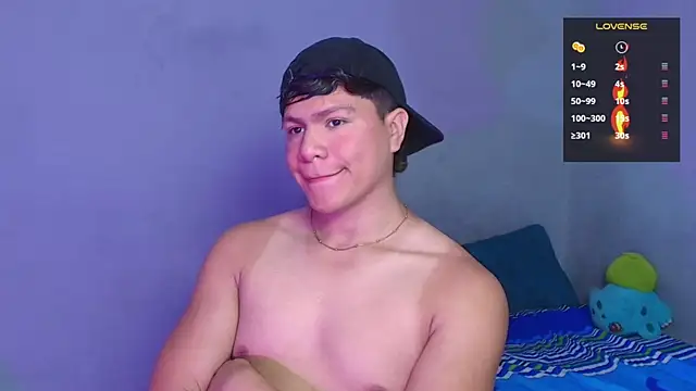 Alejandro Vt online show from 12-23-25, 08:34