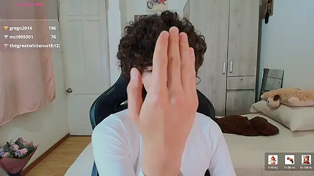 Nude Boy18 online show from 02-03-26, 06:22