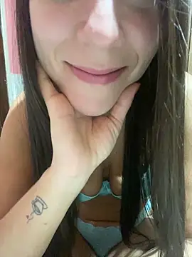 Snapshot of lucioliveira chatting on 09-25-25, 01:15 lucioliveira online show from 09-25-25, 01:15