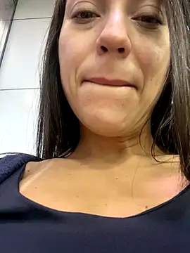 Snapshot of lucioliveira chatting on 10-04-25, 01:47 lucioliveira online show from 10-04-25, 01:47