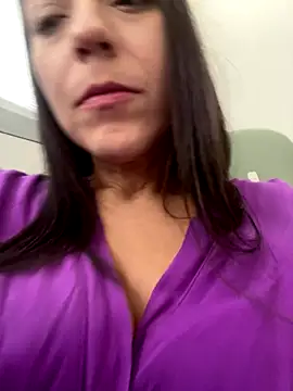 Snapshot of lucioliveira chatting on 10-09-25, 03:10 lucioliveira online show from 10-09-25, 03:10