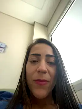 Snapshot of lucioliveira chatting on 10-15-25, 06:19 lucioliveira online show from 10-15-25, 06:19