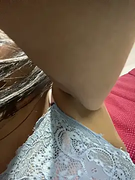 Snapshot of lucioliveira chatting on 10-31-25, 04:52 lucioliveira online show from 10-31-25, 04:52