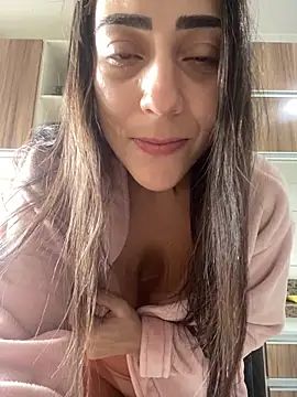 lucioliveira online show from 02-05-26, 02:54