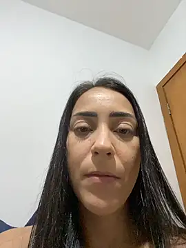 Snapshot of lucioliveira chatting on 08-05-26, 02:53 lucioliveira online show from 08-05-26, 02:53