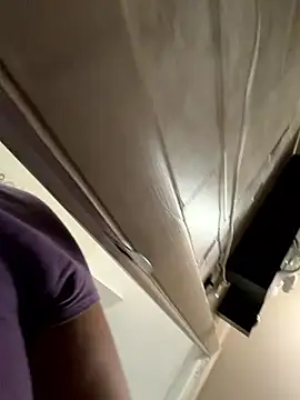 allybluee777 online show from 01-08-26, 05:15