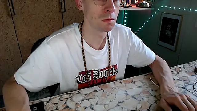 sakiramissy online show from 11-18-25, 07:13