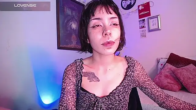 dark  nymph online show from 07-07-26, 07:18