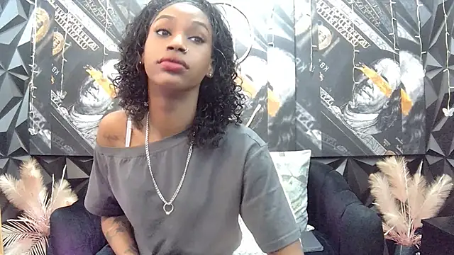 Lilmisbaddyxxx online show from 10-21-25, 07:25