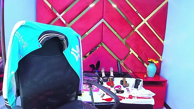 Kataleya Luck online show from 11-23-25, 03:39