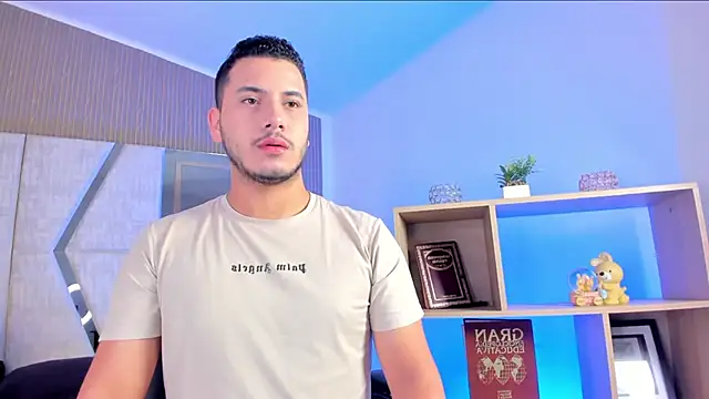 Axel grey  online show from 03-26-26, 12:22