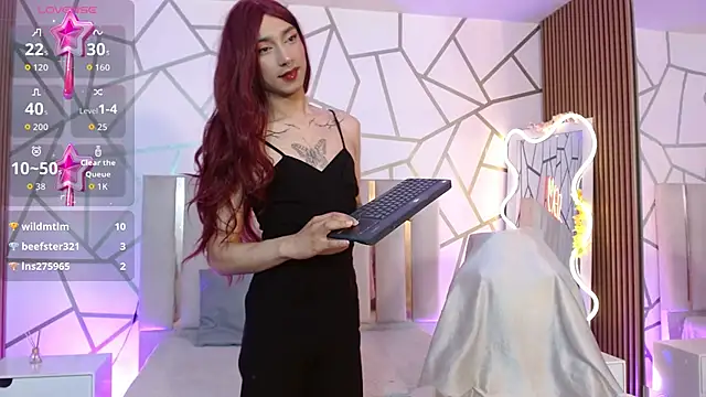 Snapshot of CYRUS_TAY chatting on 12-21-25, 12:23 CYRUS TAY online show from 12-21-25, 12:23