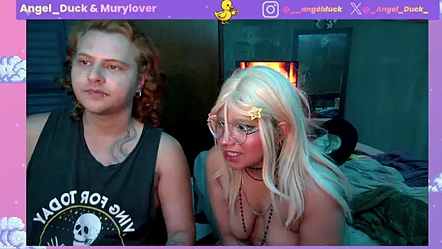 Snapshot of Angel_Duck chatting on 06-08-26, 01:28 Angel Duck online show from 06-08-26, 01:28