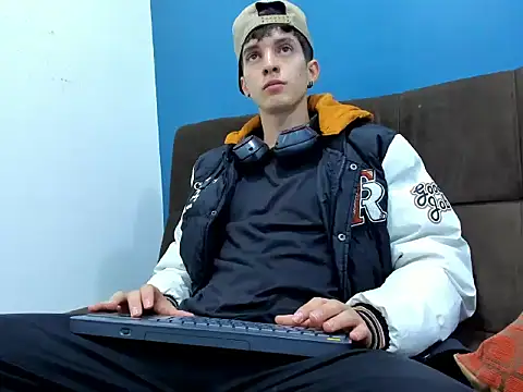 Jheampiiero online show from 02-02-26, 08:51