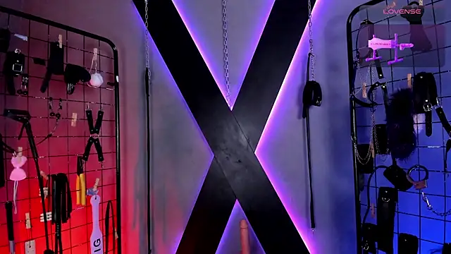 VictoryaLiah BDSM online show from 03-20-26, 10:53