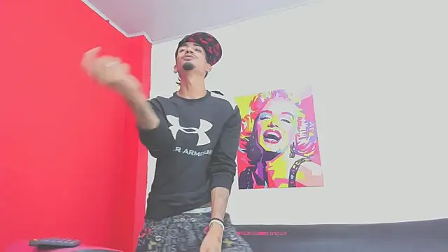 Snapshot of Sexvergon_26 chatting on 09-14-25, 03:00 Sexvergon 26 online show from 09-14-25, 03:00