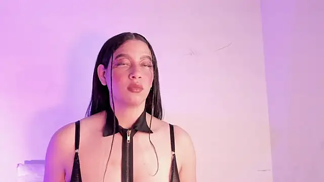 Megan Luxe online show from 05-16-26, 06:43
