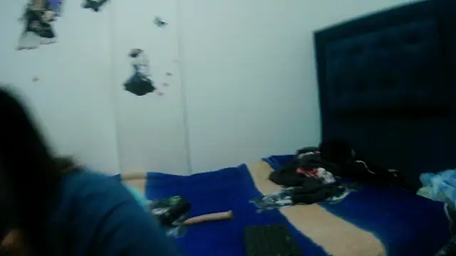 Snapshot of AddyStuart_ chatting on 10-07-25, 01:25 AddyStuart online show from 10-07-25, 01:25