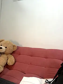 Snapshot of MarSantana_2 chatting on 10-18-25, 10:43 MarSantana 2 online show from 10-18-25, 10:43