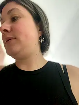 Snapshot of Abby-LS chatting on 09-29-25, 07:08 Abby-LS online show from 09-29-25, 07:08