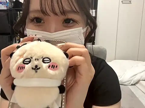 Snapshot of nano-da-u chatting on 09-24-25, 02:42 nano-da-u online show from 09-24-25, 02:42