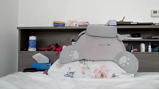 Snapshot of xxxmegamixxx chatting on 10-09-25, 04:21 xxxmegamixxx online show from 10-09-25, 04:21