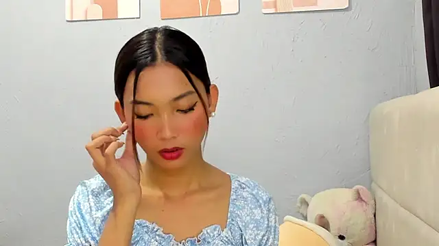 Snapshot of Anne_the_virgin chatting on 10-06-25, 04:37 Anne the virgin online show from 10-06-25, 04:37