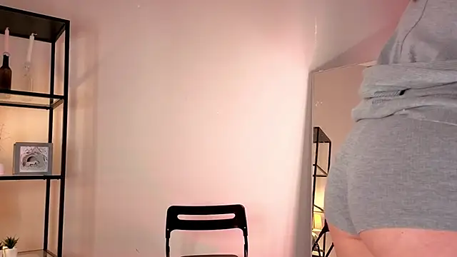 kessymiu online show from 09-26-25, 03:05
