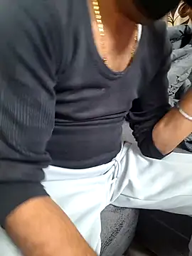 Snapshot of Delhi_Couple_BlowjobFuck chatting on 12-15-25, 01:04 Delhi Couple BlowjobFuck online show from 12-15-25, 01:04