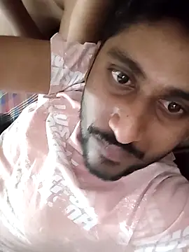 Snapshot of Satyachowdary199623 chatting on 04-12-26, 04:45 Satyachowdary199623 online show from 04-12-26, 04:45