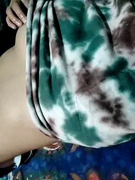 pihu099 online show from 12-17-25, 11:33