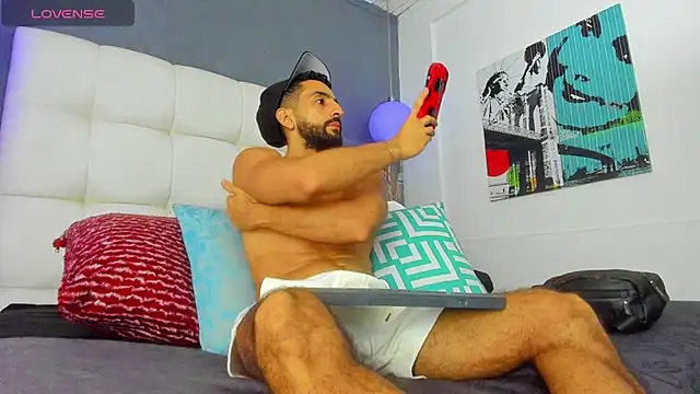 Yiyo10  online show from 02-02-26, 03:05