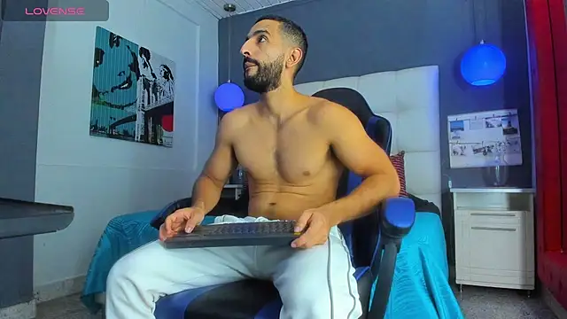 Yiyo10  online show from 03-30-26, 08:54