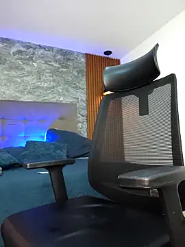 damian bull online show from 09-27-25, 09:09