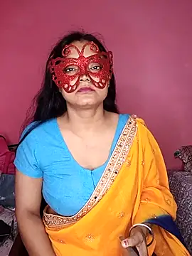 Snapshot of MEERAcle chatting on 04-29-26, 05:33 MEERAcle online show from 04-29-26, 05:33