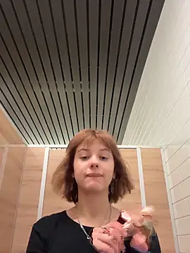 Only April online show from 10-29-25, 08:27