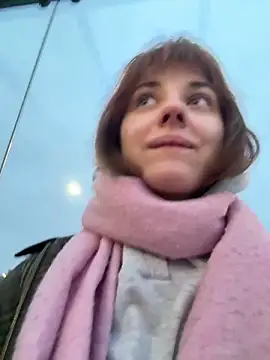 Only April online show from 12-19-25, 06:42