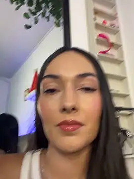 Snapshot of fetish_foot_ chatting on 11-21-25, 05:44 fetish foot online show from 11-21-25, 05:44