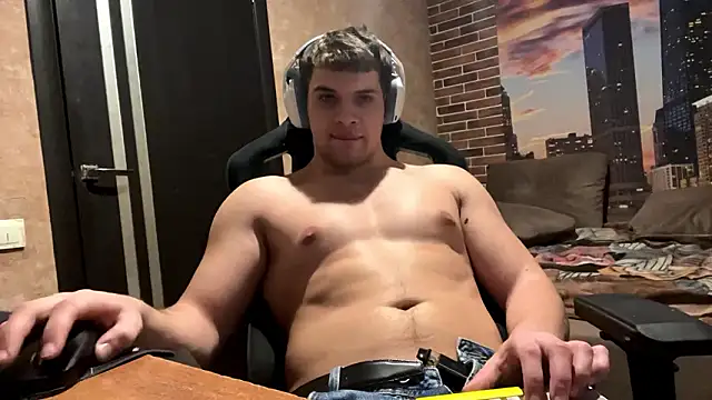 MusclePhantom online show from 03-08-26, 08:23