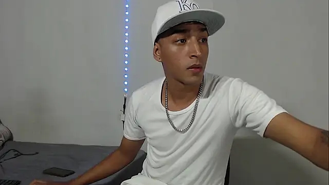 partdemonlatin666 online show from 10-30-25, 08:20