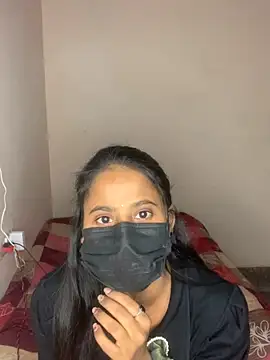 Priya baby0 online show from 11-30-25, 05:17