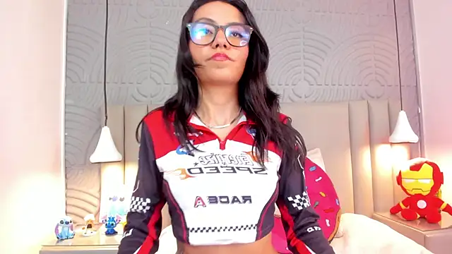 Snapshot of eviegothel_ chatting on 01-07-26, 08:44 eviegothel online show from 01-07-26, 08:44