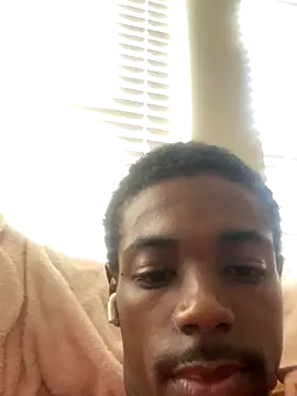 Snapshot of huhgtr chatting on 11-03-25, 08:21 huhgtr online show from 11-03-25, 08:21