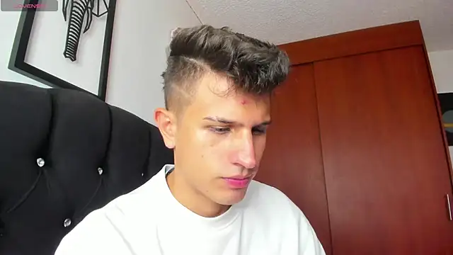 kevin ahss online show from 11-27-25, 09:17