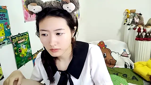 Snapshot of Moonlight-23 chatting on 09-17-25, 03:24 Moonlight-23 online show from 09-17-25, 03:24