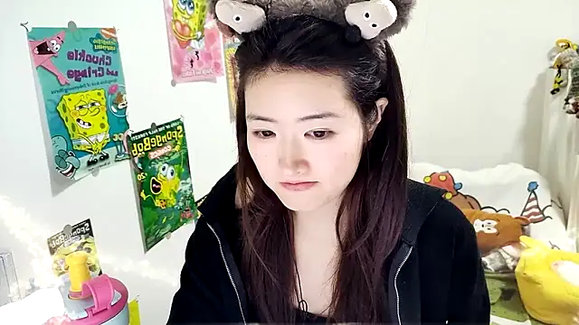 Moonlight-23 online show from 10-26-25, 02:12