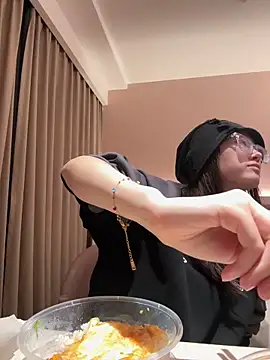 Moonlight-23 online show from 11-11-25, 12:27