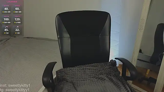 sweettykitty online show from 06-22-26, 12:46