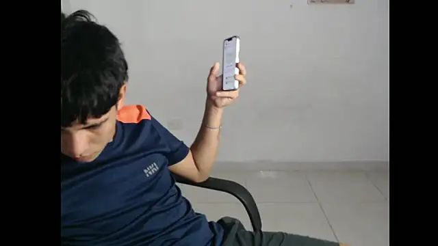 Snapshot of maximo_gomez chatting on 09-11-25, 01:49 maximo gomez online show from 09-11-25, 01:49